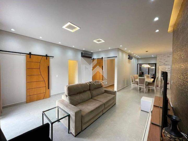 Casa em Condomínio para aluguel no Condomínio Reserva dos Vinhedos: Sala