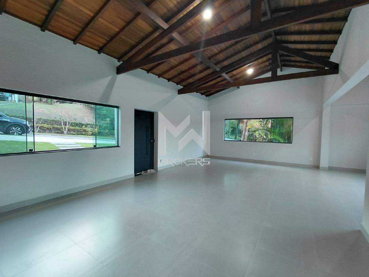 Casa em Condomínio à venda no Condomínio Estância Marambaia: Salas integradas