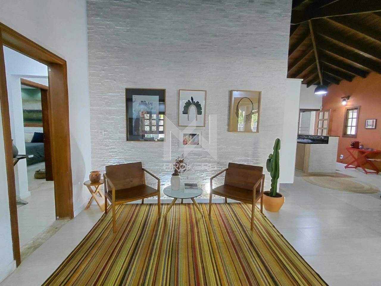 Casa à venda no Recanto das Canjaranas: Sala de Estar
