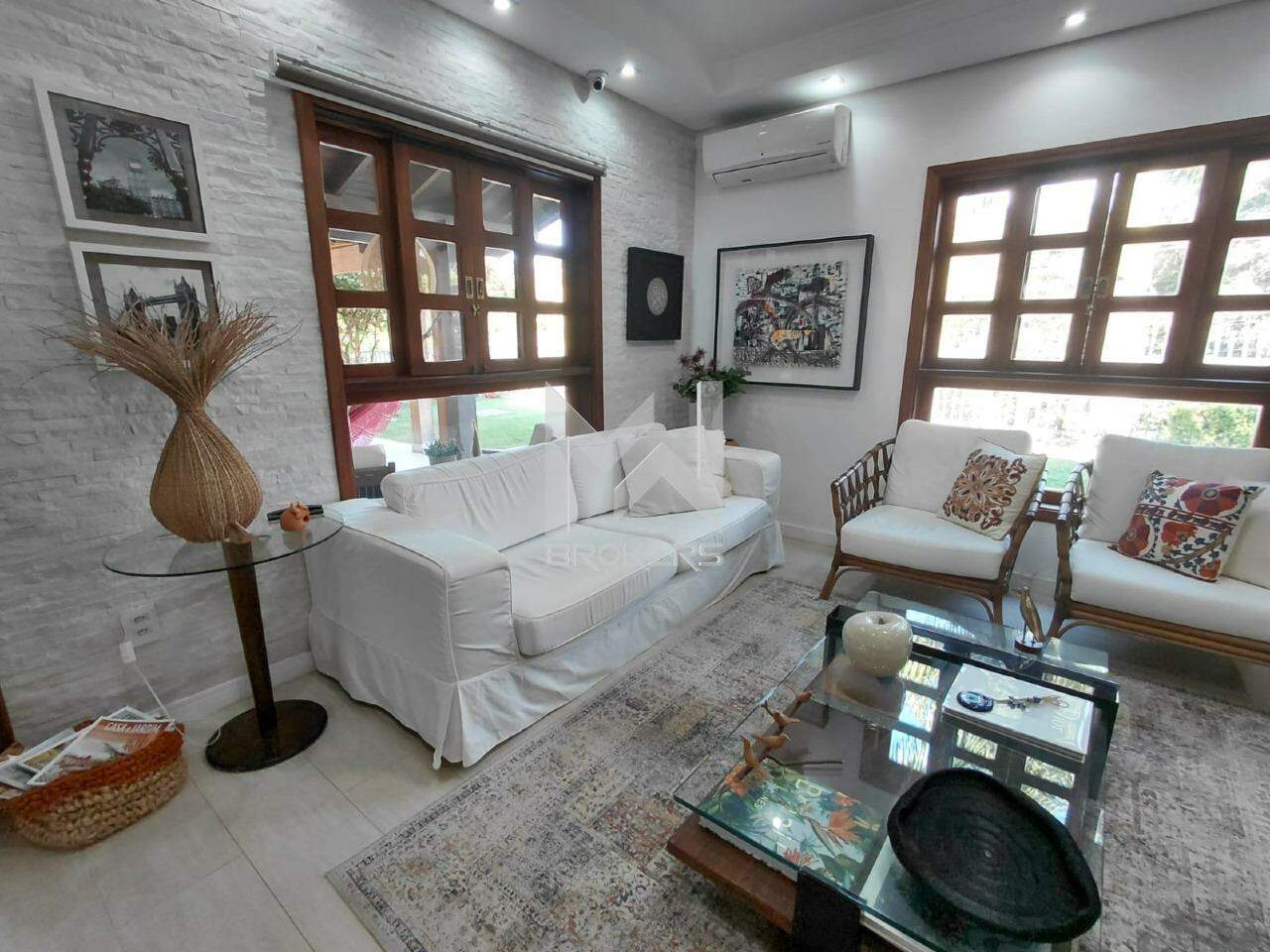 Casa à venda no Recanto das Canjaranas: Sala de TV
