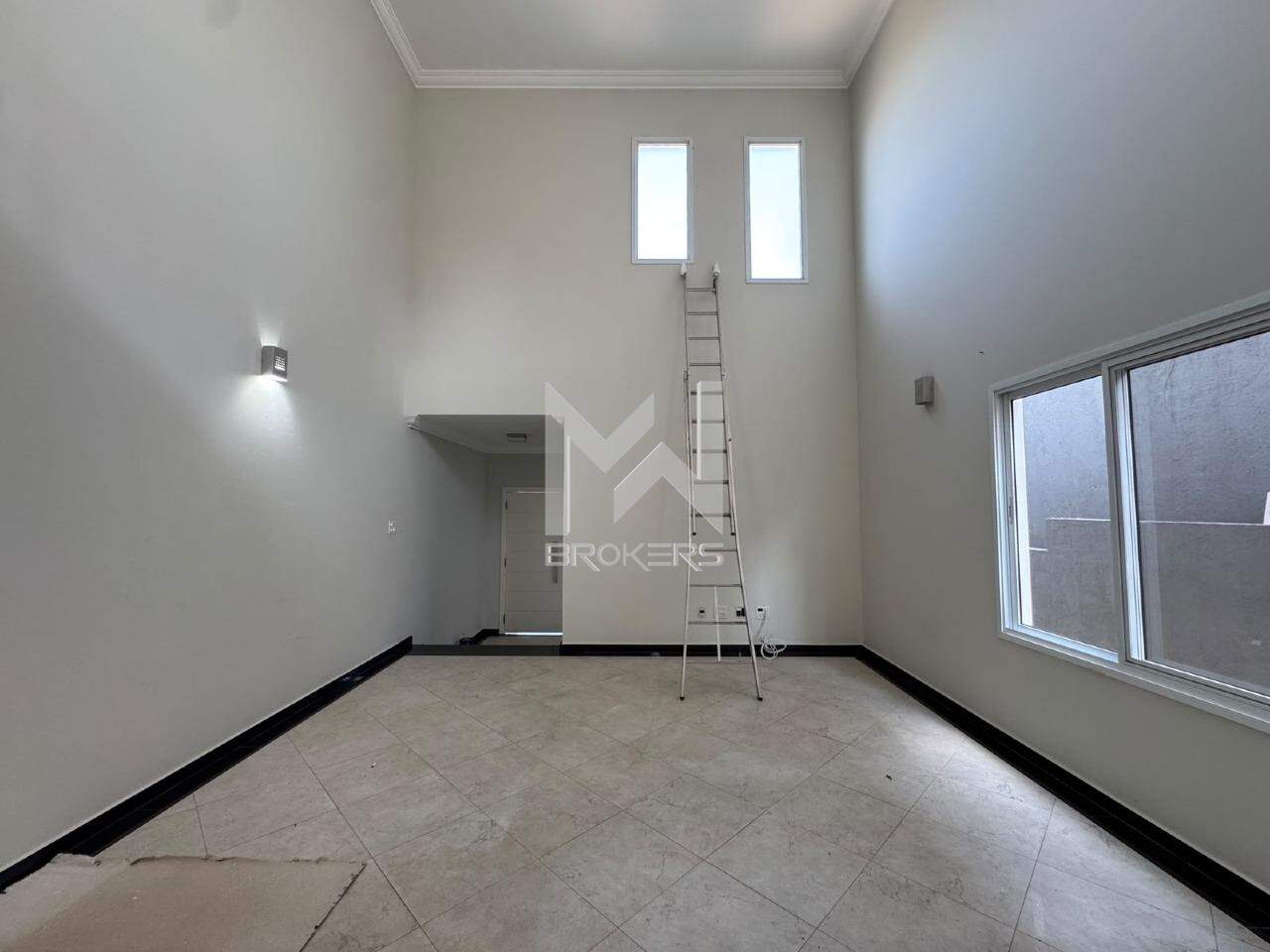 Casa em Condomínio para aluguel no Condomínio Terras de São Francisco: Sala de estar