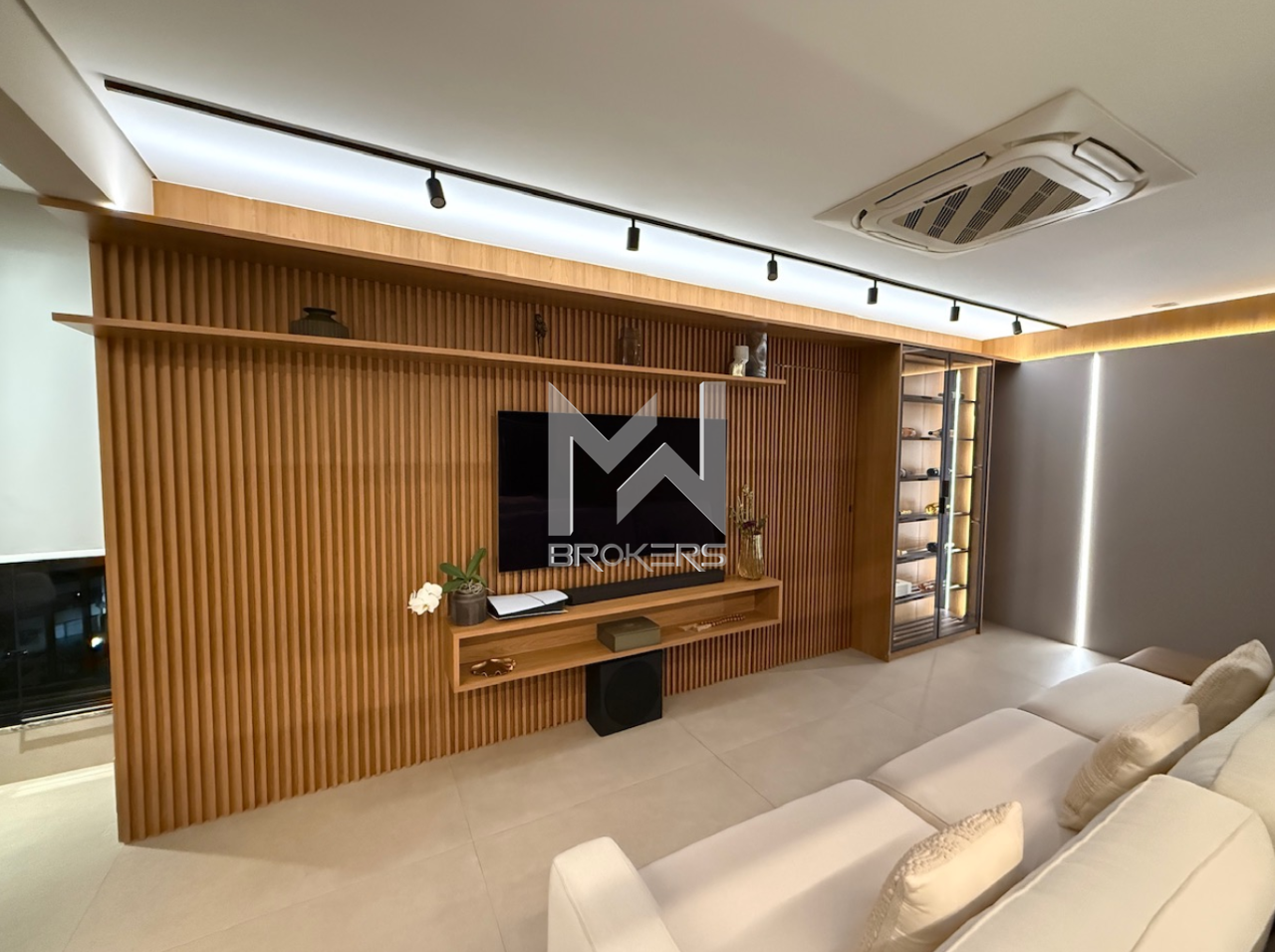 Apartamento para aluguel no Swiss Park: Living