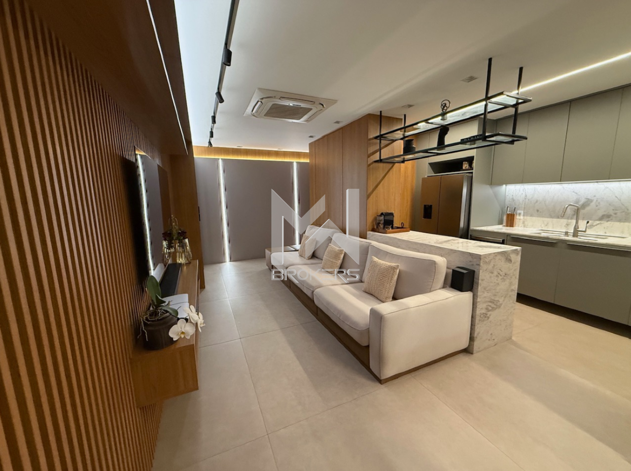 Apartamento para aluguel no Swiss Park: Living