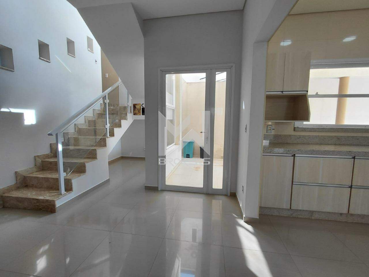 Casa em Condomínio para aluguel no Condomínio Recanto dos Paturis: 