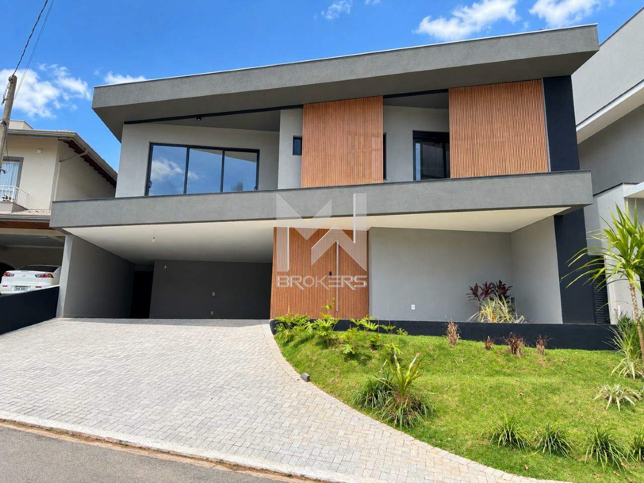 Casa em Condomínio à venda no Loteamento Recanto dos Paturis: Fachada