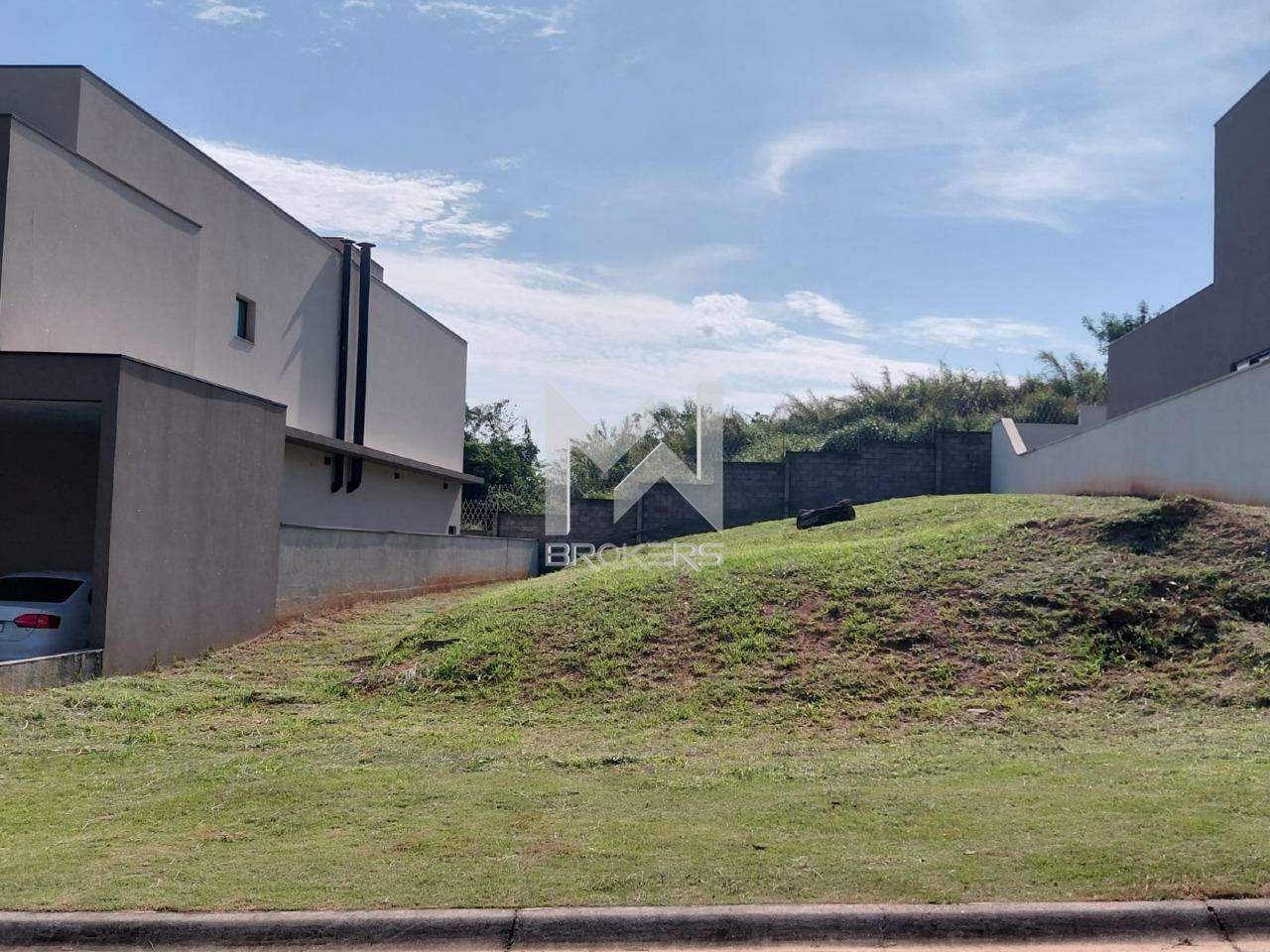 Terreno à venda no Santa Isabel: 