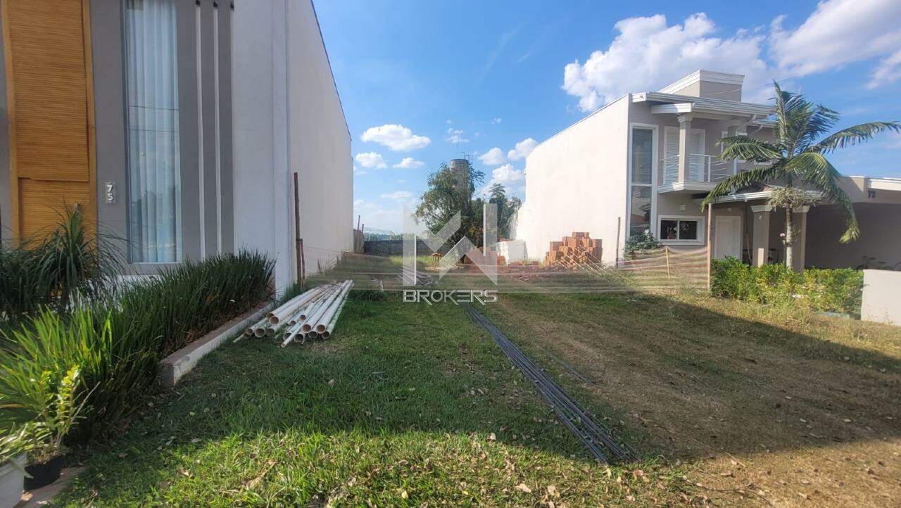 Terreno à venda no Residencial Santa Maria: Terreno