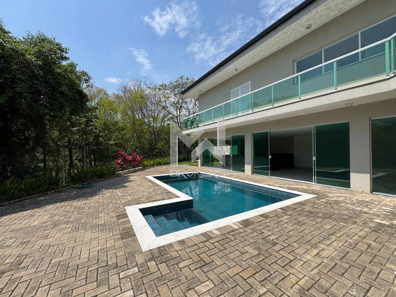 Casa em Condomínio à venda no Condomínio Terras de São Francisco: Piscina
