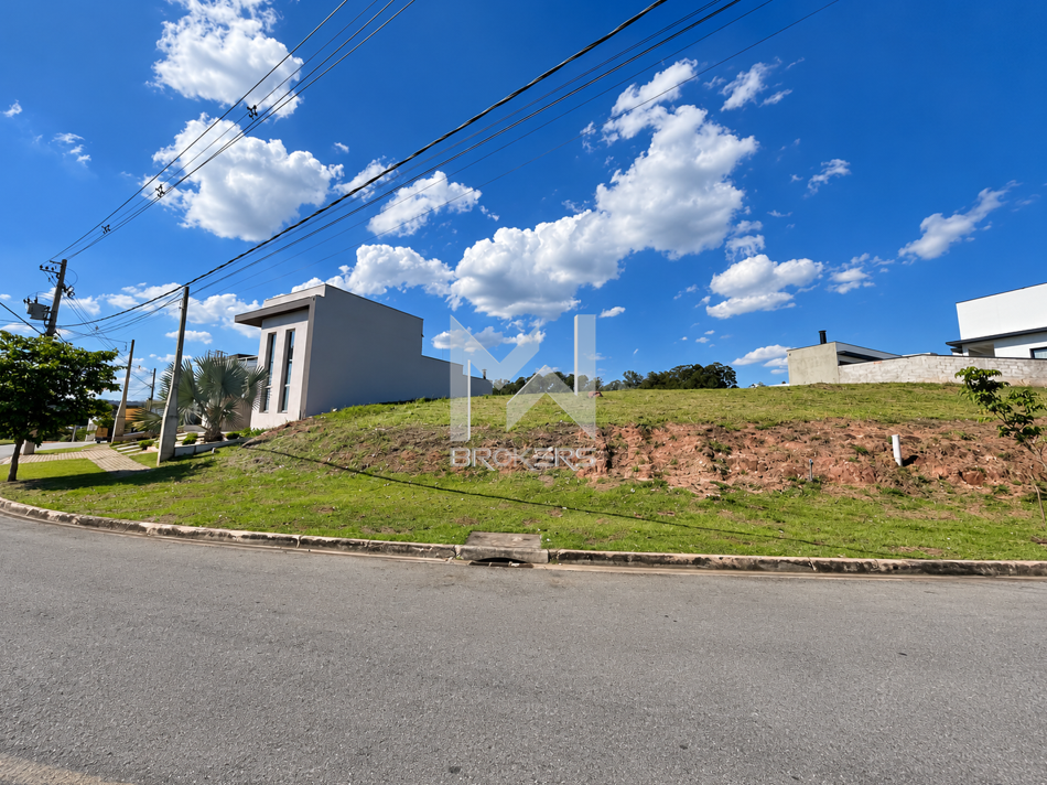 Terreno à venda no Reserva dos Jatobás: Terreno