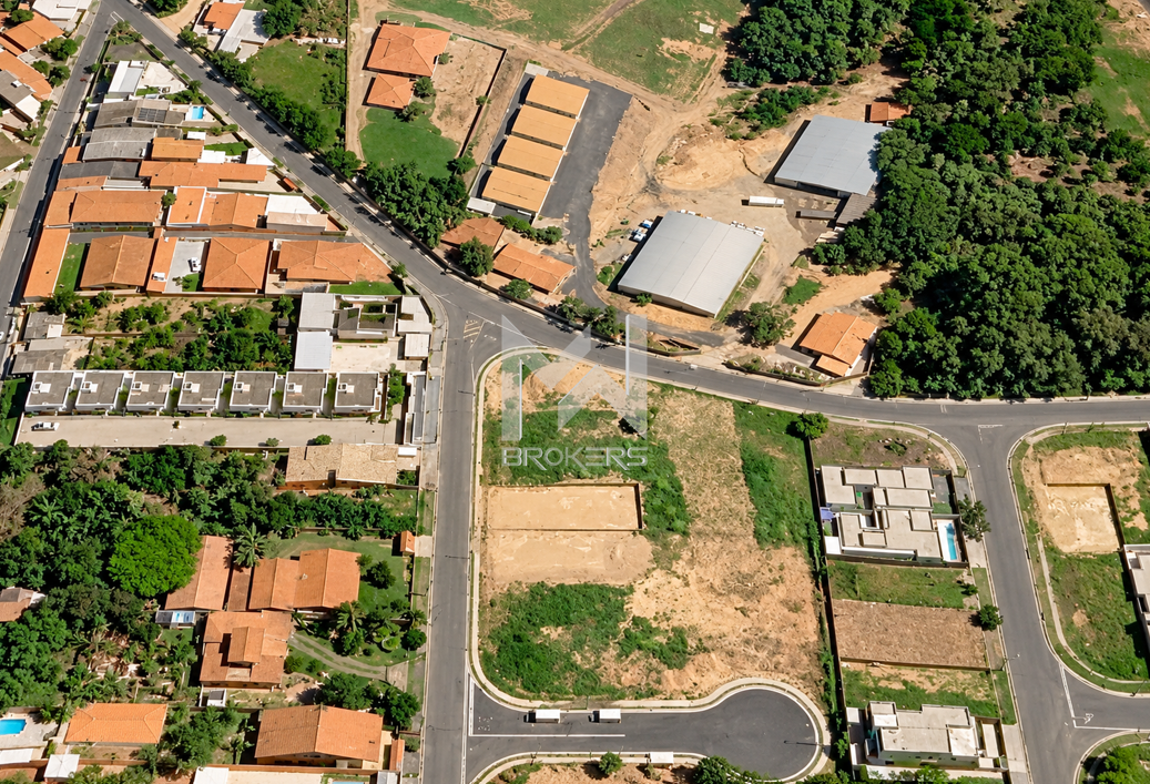 Terreno à venda no Bosque: Terreno