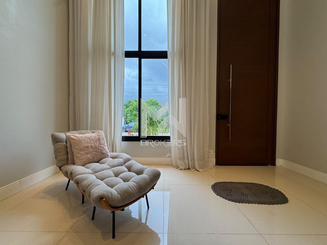 Casa em Condomínio à venda no Jardim Bandeirantes: Sala de estar