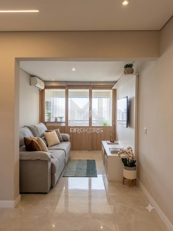 Casa em Condomínio à venda no Jardim Bandeirantes: Sala de TV/estar