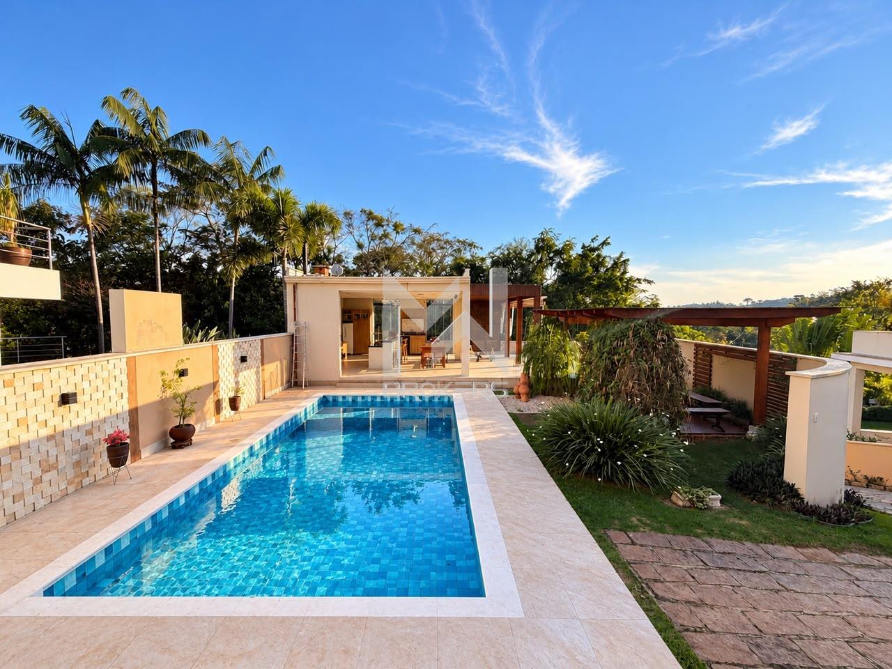 Casa em Condomínio à venda no Marambaia: 
