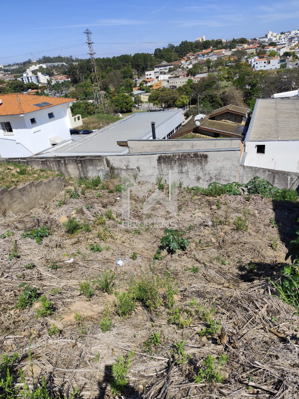 Terreno à venda no Centro: Terreno