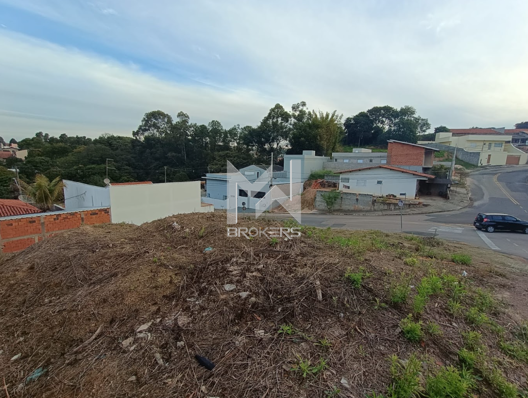 Terreno à venda no Santa Claudina: Terreno