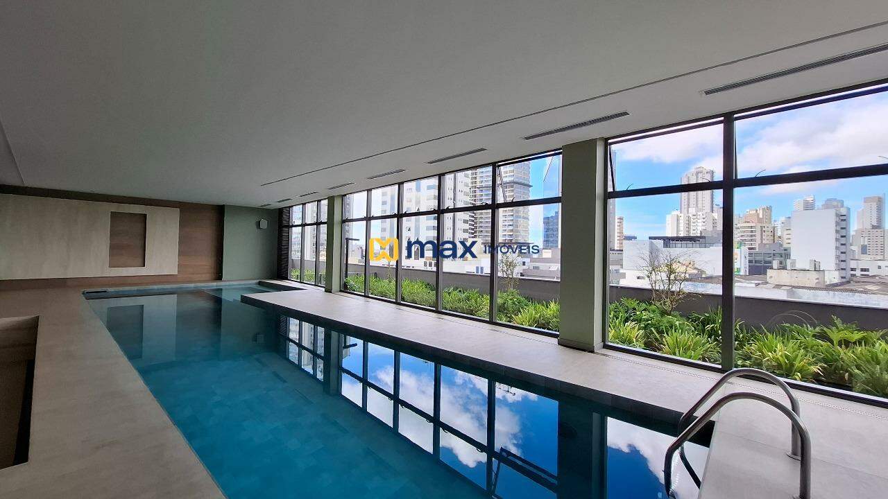 Piscina interna