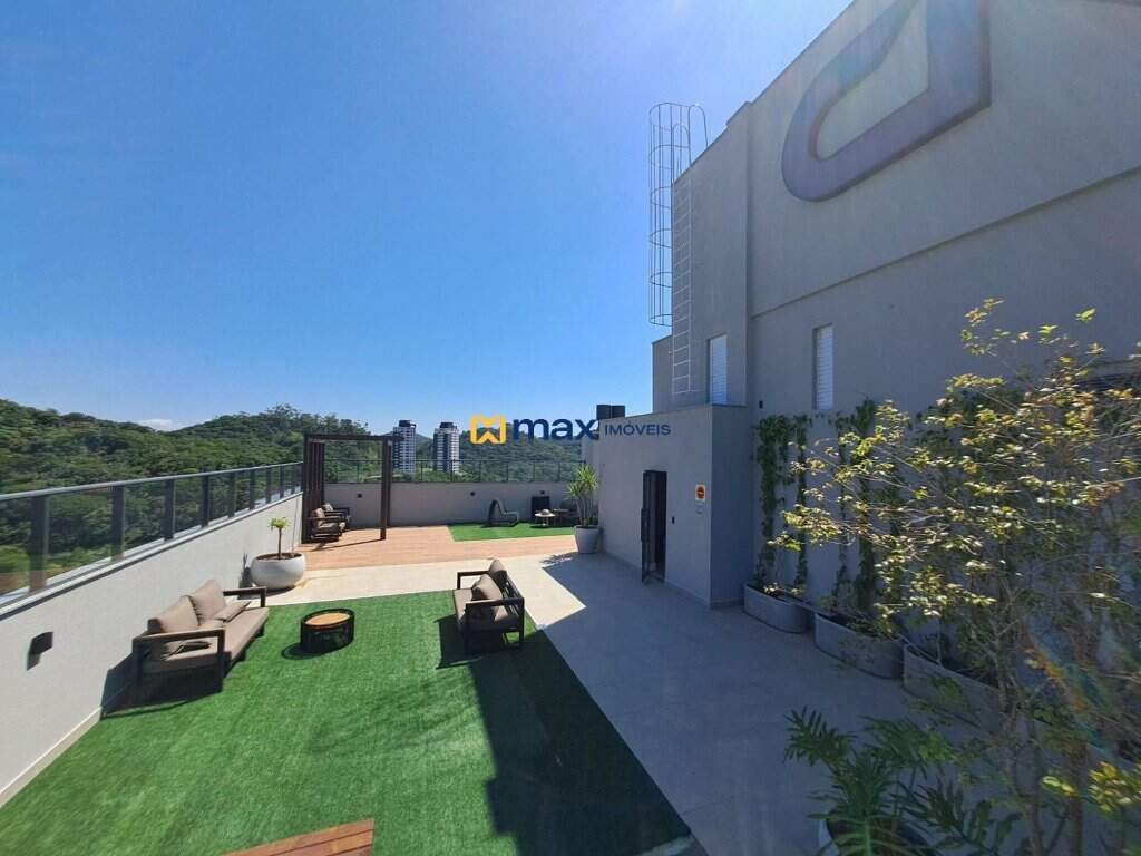 Lazer rooftop com spa