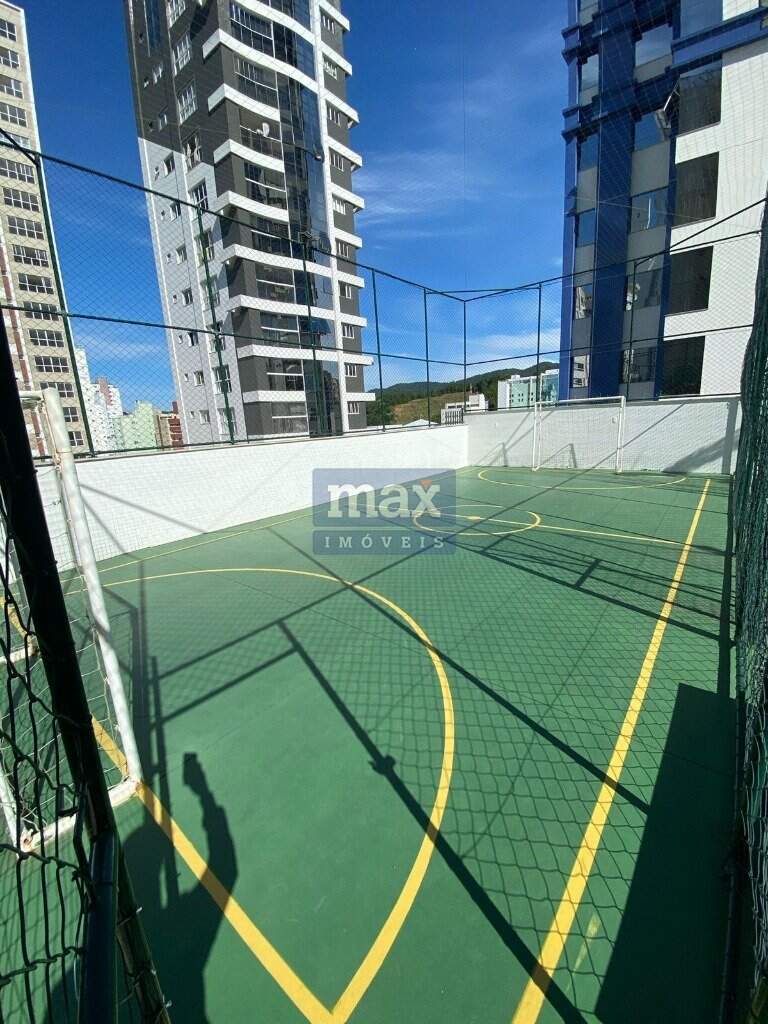 Quadra poliesportiva