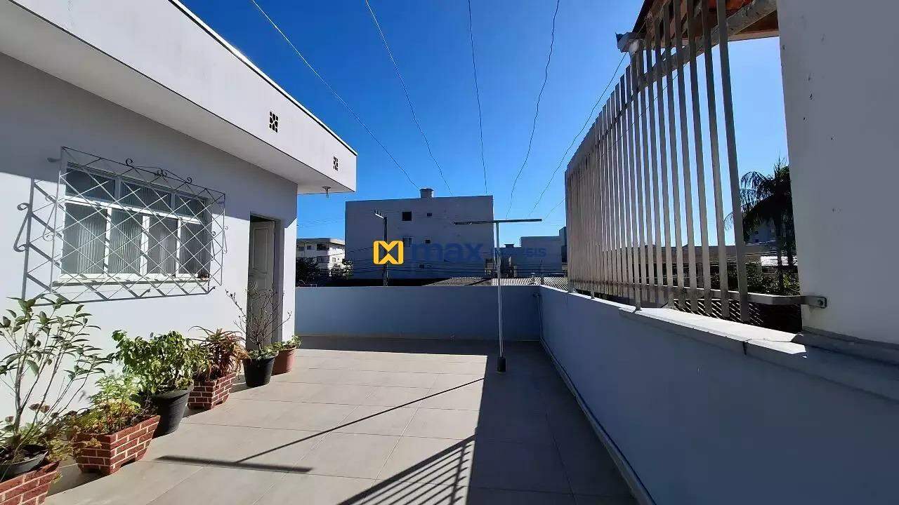Prédio Comercial à venda no São Vicente: Terraço