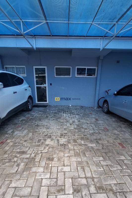 Apartamento para aluguel no Centro: Garagem coberta