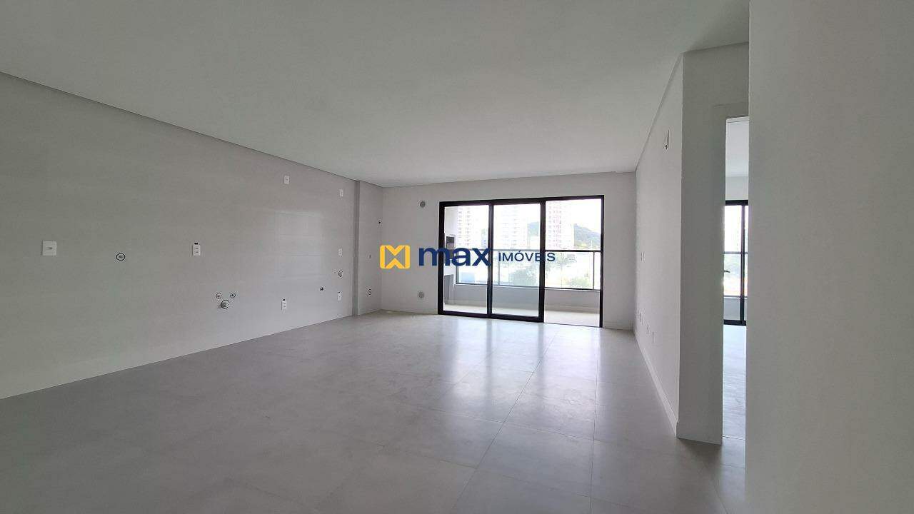 Apartamento à venda no Praia Brava: Living integrado