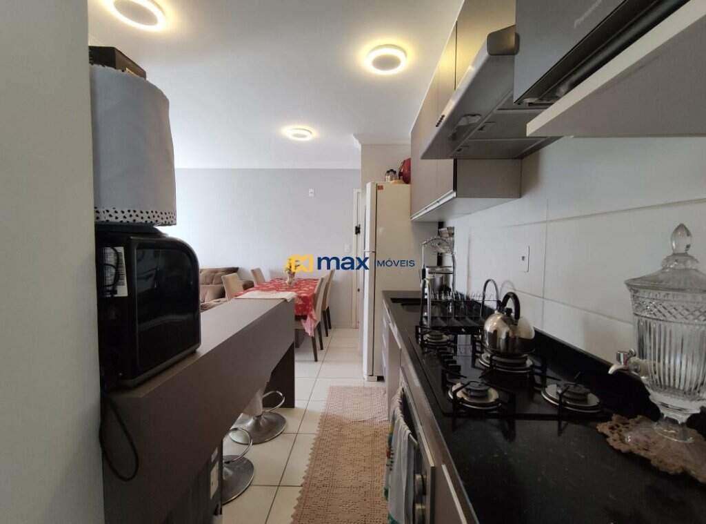 Apartamento à venda no Itaipava: Cozinha