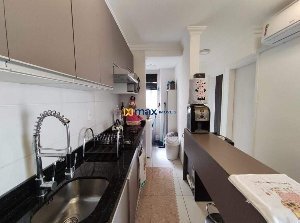 Apartamento à venda no Itaipava: Cozinha