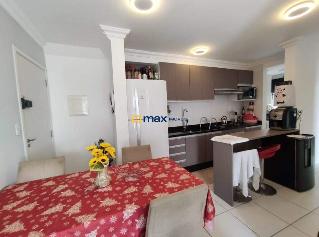 Apartamento à venda no Itaipava: Living integrado