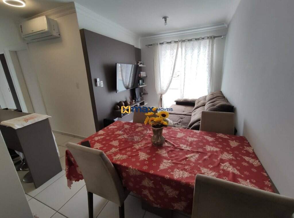 Apartamento à venda no Itaipava: Living integrado