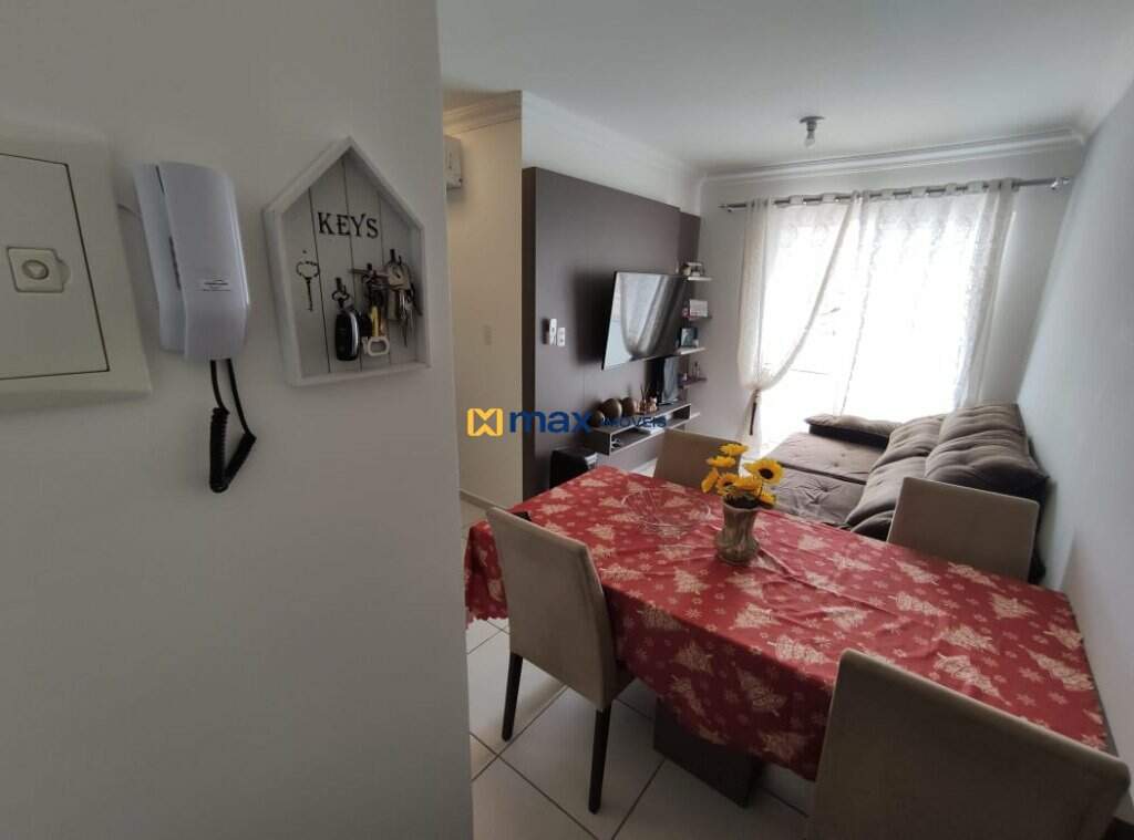 Apartamento à venda no Itaipava: Living integrado