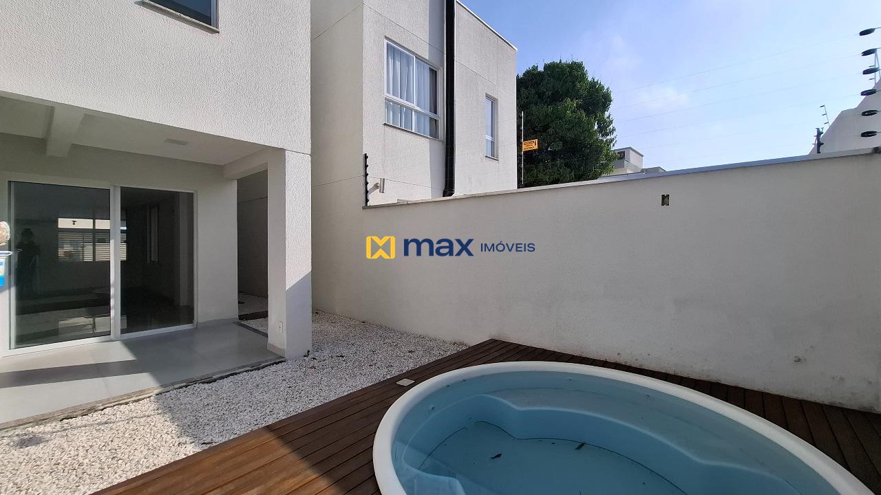 Casa à venda no São João: Área externa