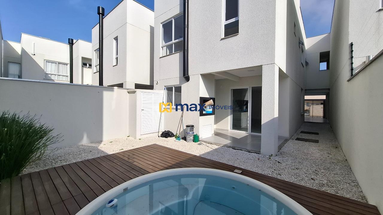 Casa à venda no São João: Área externa