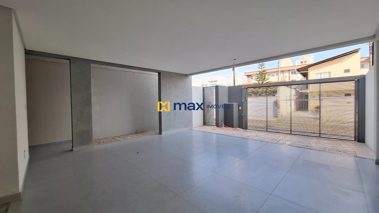 Casa à venda no São João: Garagem