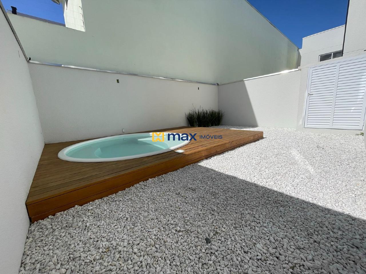 Casa à venda no São João: Área externa