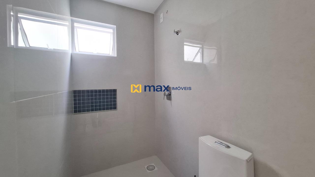 Casa à venda no São João: Banheiro suíte 2