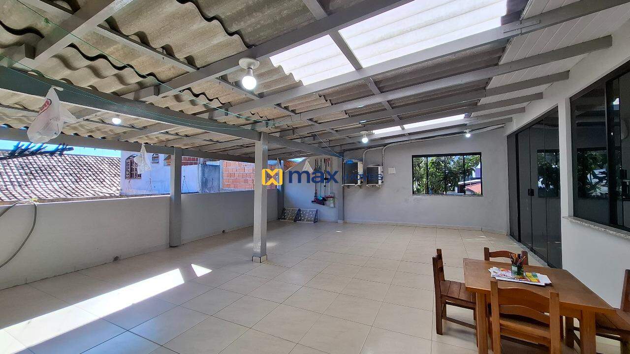 Casa à venda no São Vicente: Fachada
