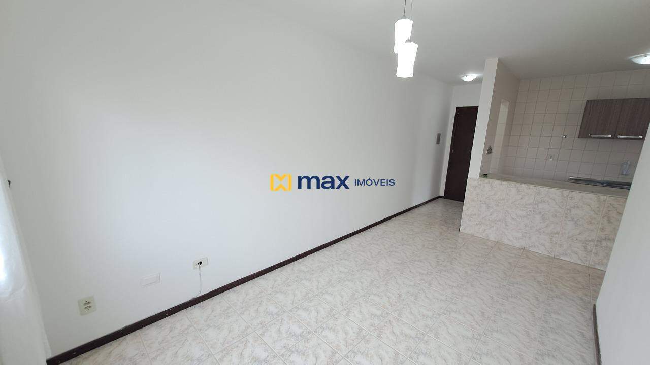 Apartamento para aluguel no Centro: Sala de Estar e Jantar