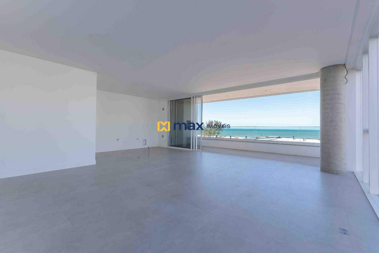 Apartamento à venda no Praia Brava: Living integrado