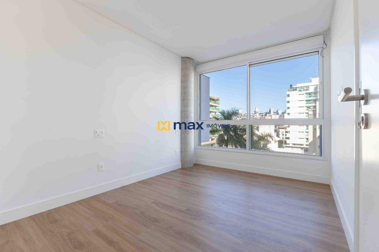 Apartamento à venda no Praia Brava: Demi suíte