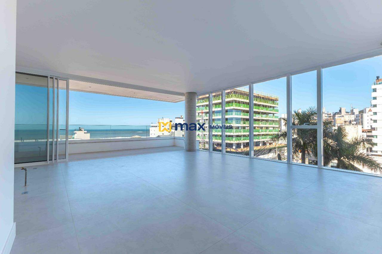 Apartamento à venda no Praia Brava: Living integrado