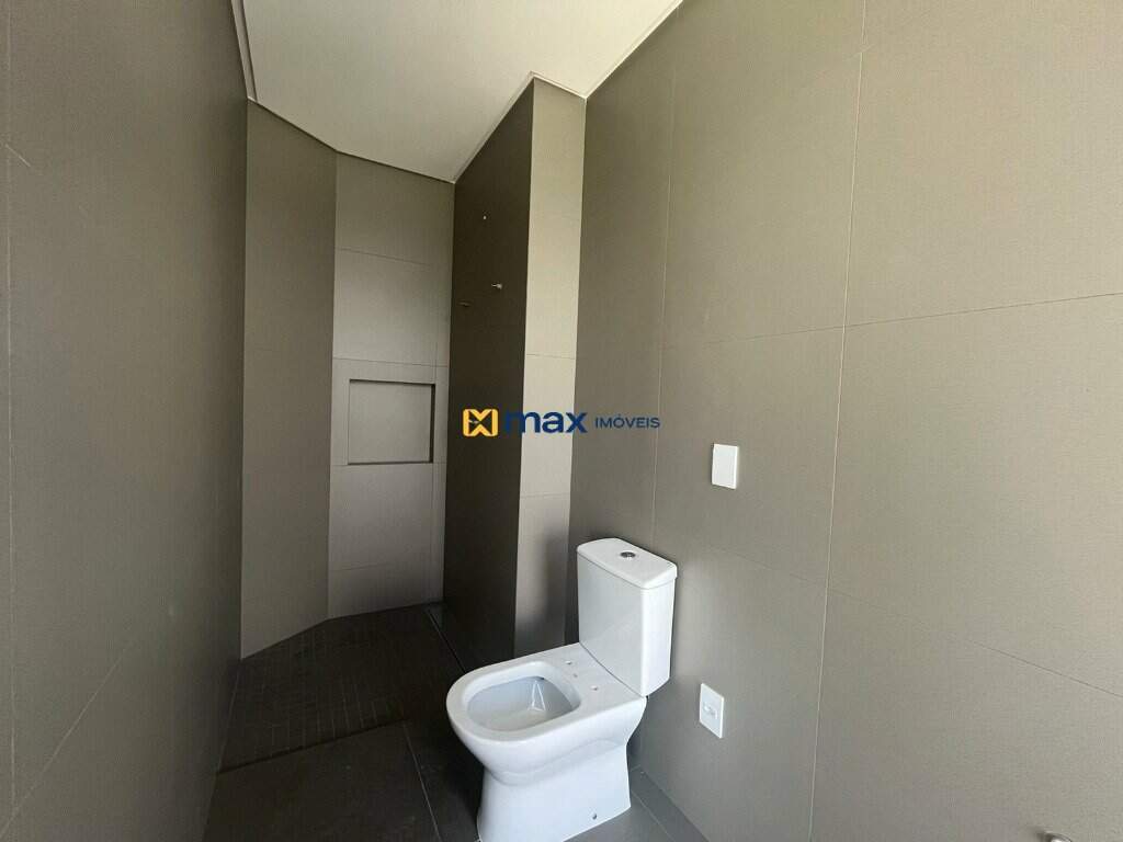 Apartamento à venda no Centro: BANHEIRO SUÍTE 1