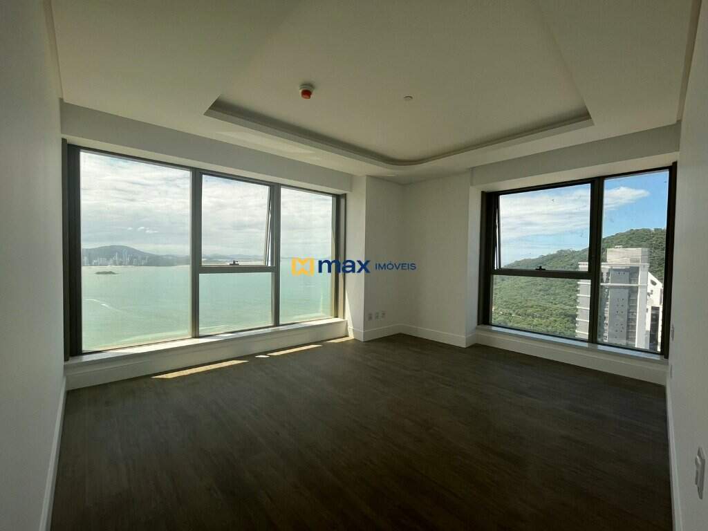 Apartamento à venda no Centro: SUÍTE MASTER