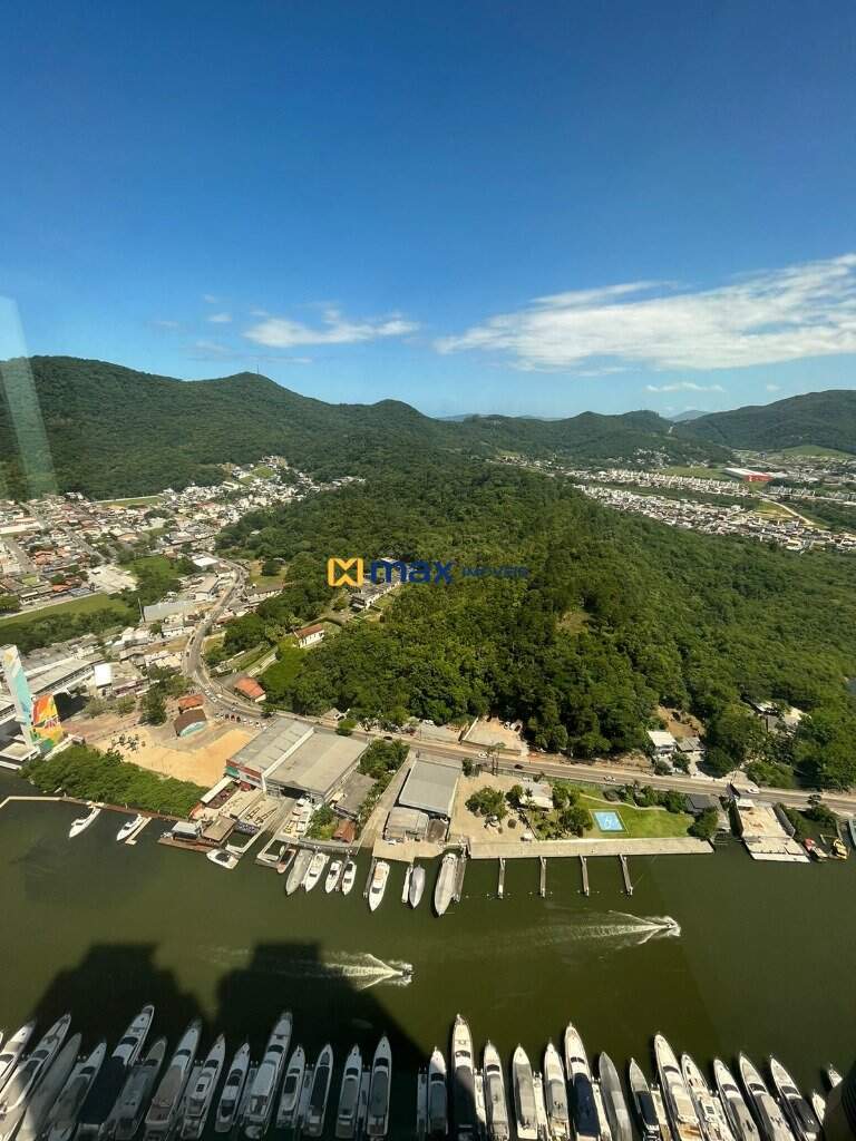 Apartamento à venda no Centro: VISTA SUÍTE 02
