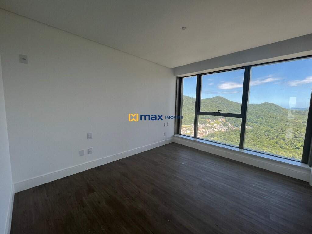 Apartamento à venda no Centro: SUÍTE 03