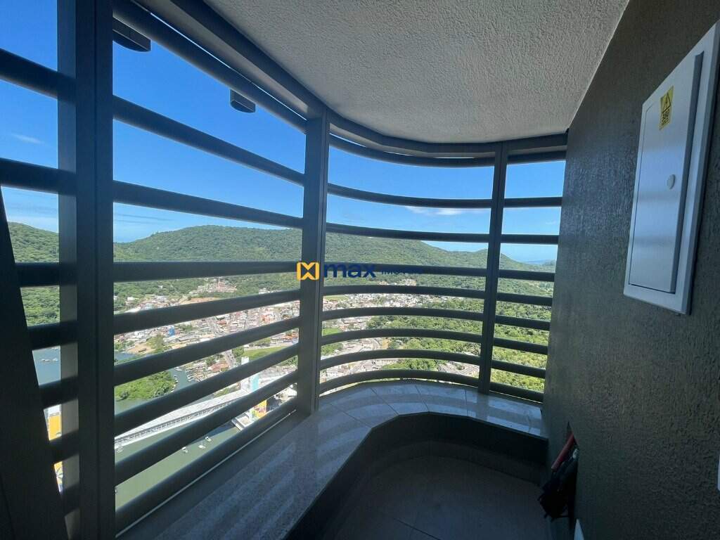 Apartamento à venda no Centro: ÁREA TECNICA