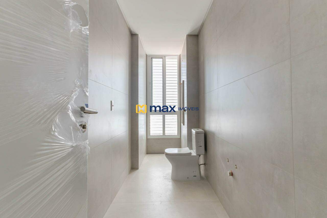Apartamento à venda no Praia Brava: Banheiro suíte 1