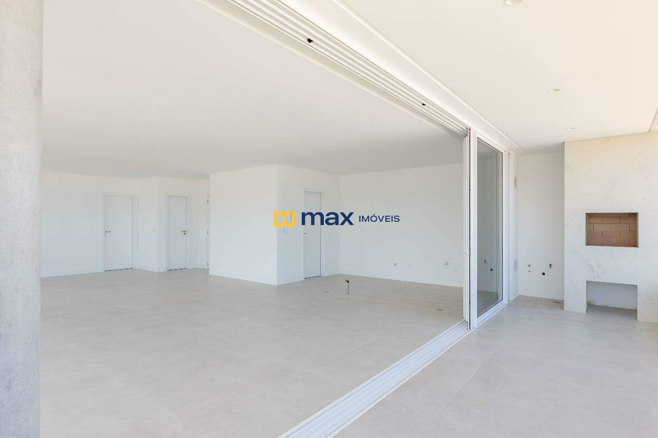 Apartamento à venda no Praia Brava: Living integrado