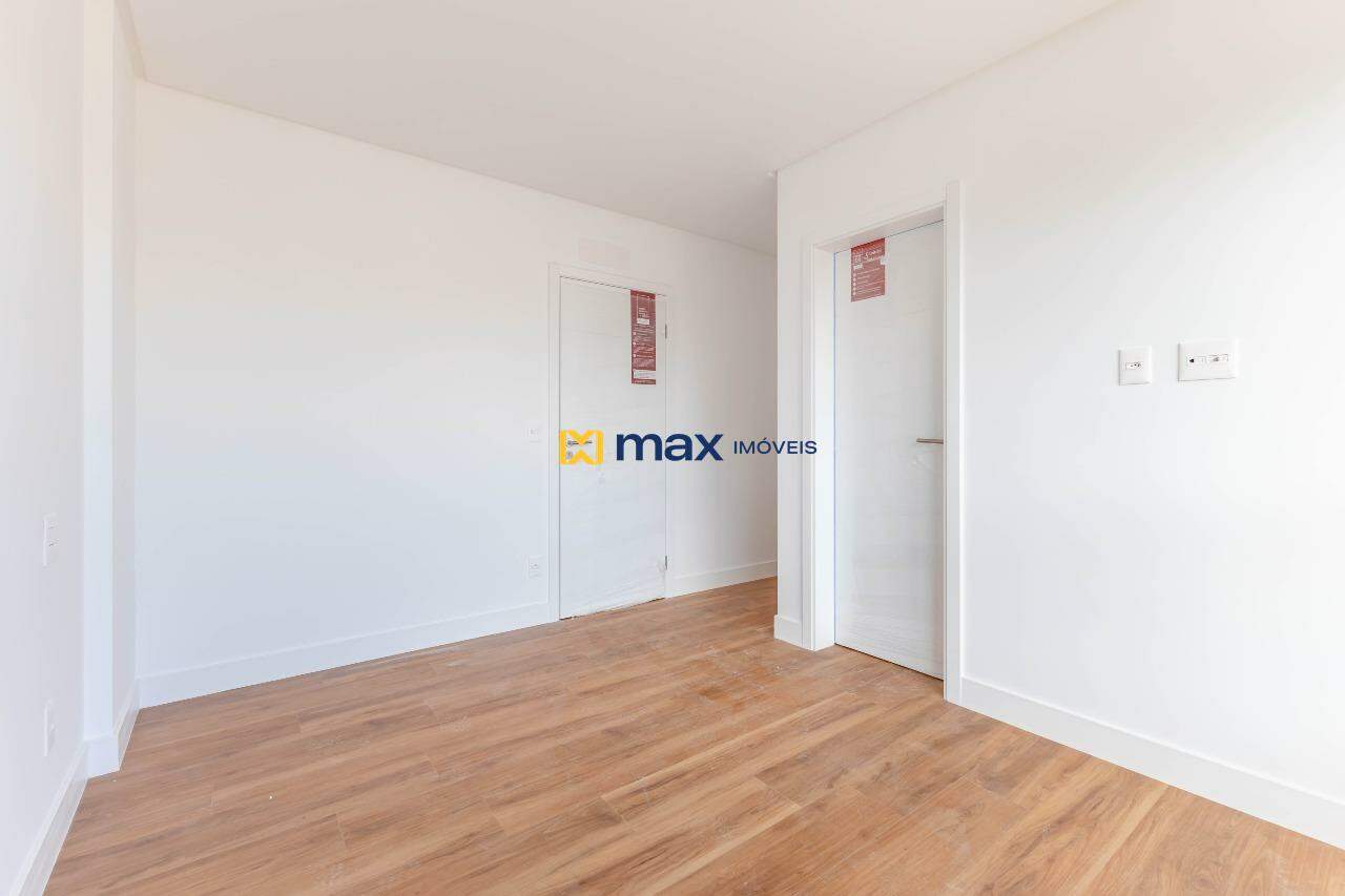 Apartamento à venda no Praia Brava: Suíte 2