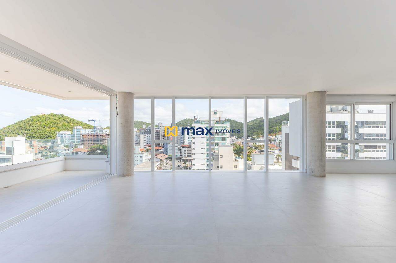 Apartamento à venda no Praia Brava: Living integrado
