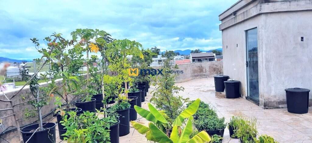 Casa à venda no Santa Regina: Terraço